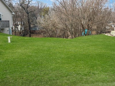 /international/us/10-s-maple-avenue-fox-lake-il-110098402905/