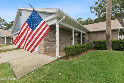 /international/us/108-duck-hawk-circle-daytona-beach-fl-110108715307/