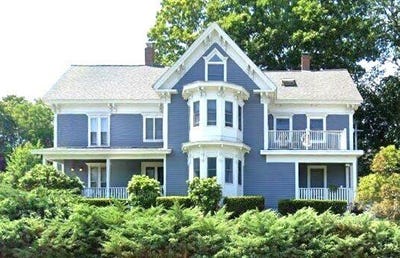 /international/us/102-market-amesbury-ma-110107610898/