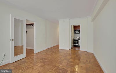 /international/us/2141-i-street-nw-washington-dc-110108532716/
