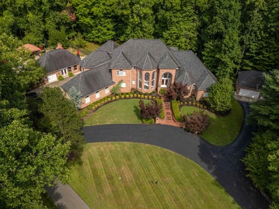 /international/us/1-albemarle-lane-barboursville-wv-110093045063/
