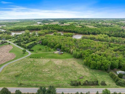 /international/us/9-72-acres-baywood-shores-stratford-wi-110099868617/