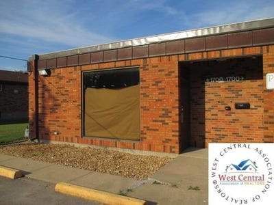 /international/us/1700-s-ingram-sedalia-mo-110106034406/