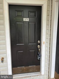 /international/us/13178-marcey-creek-rd-13178-herndon-va-110107725217/