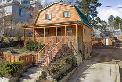 /international/us/125-s-galena-street-lead-sd-110106717056/