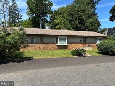 /international/us/2002-park-ave-feasterville-trevose-pa-110108586163/