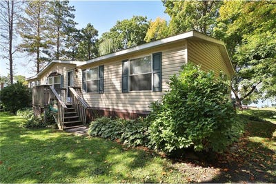 /international/us/801-e-lake-street-osakis-mn-110102197393/