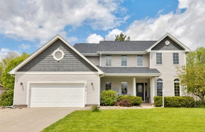/international/us/616-3rd-avenue-nw-altoona-ia-110107632676/