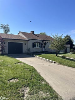 /international/us/1516-kalsem-boulevard-marshalltown-ia-110108012308/