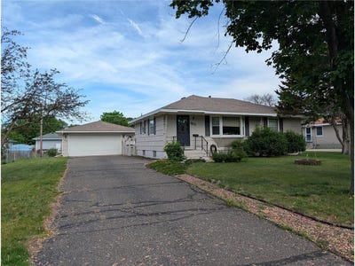 /international/us/11322-norway-street-nw-coon-rapids-mn-110108781723/