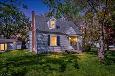 /international/us/228-sanford-street-ravenna-oh-110107965556/