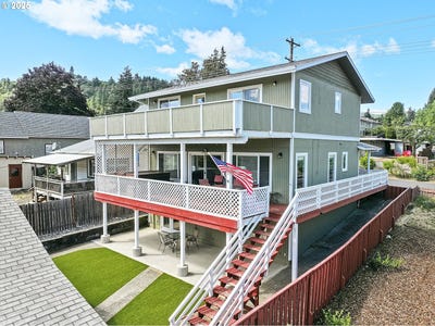 /international/us/247-ne-washington-st-white-salmon-wa-110099987758/?lang=zh-tw