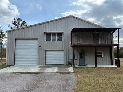 /international/us/300-county-rd-32-e-headland-al-110105976849/