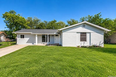 /international/us/606-palm-grv-san-antonio-tx-110120637897/