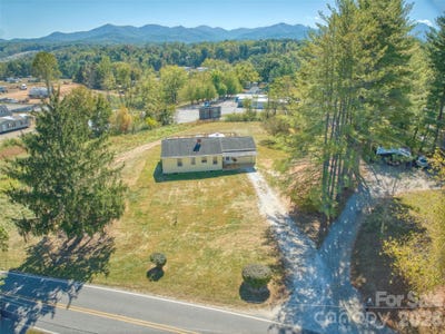 /international/us/99-justice-ridge-road-candler-nc-110120456032/