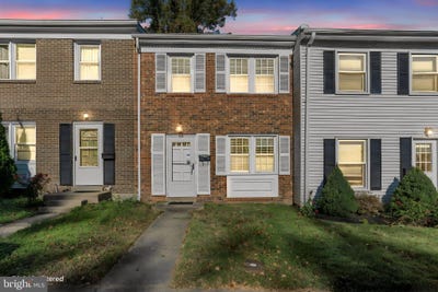 /international/us/16612-fern-place-woodbridge-va-110120721053/