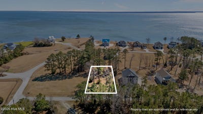 /international/us/4005-tarpon-drive-oriental-nc-110105979204/