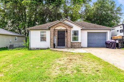 /international/us/1860-e-division-street-bolivar-mo-110100818715/