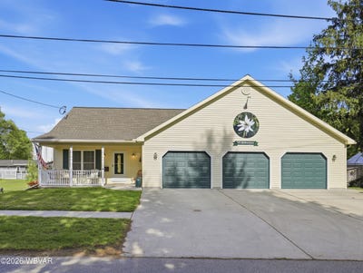 /international/us/99-brann-street-canton-pa-110107998737/