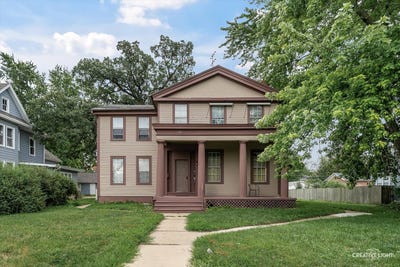 /international/us/168-s-lincoln-avenue-aurora-il-110107436615/