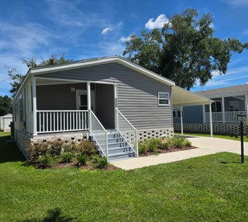 /international/us/2226-se-101st-ave-webster-fl-110102080970/