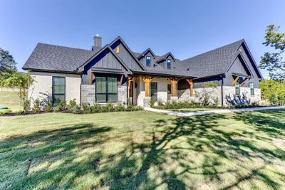 /international/us/4990-veal-station-road-weatherford-tx-110120455972/