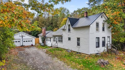 /international/us/725-college-avenue-old-town-me-110120512802/