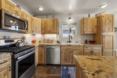 /international/us/116-havenview-ln-oceanside-ca-110107853379/