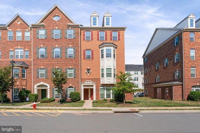 /international/us/21643-romans-drive-ashburn-va-110108578153/