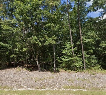 /international/us/bayport-landing-lot-23-gloucester-va-110110349497/