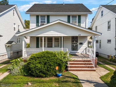 /international/us/40-e-8th-st-clifton-city-nj-110101163384/