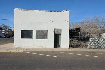 /international/us/122-w-2nd-st-julesburg-co-110105794647/