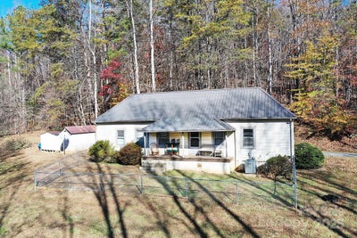 /international/us/478-foxwood-drive-marion-nc-110103575837/
