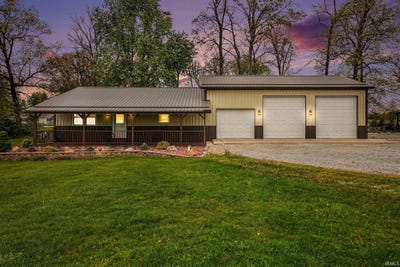 /international/us/17411-county-road-34-goshen-in-110107984467/