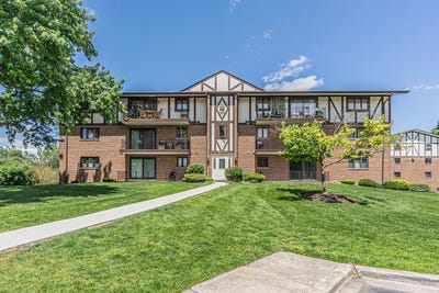 /international/us/11030-s-theresa-circle-palos-hills-il-110108551412/