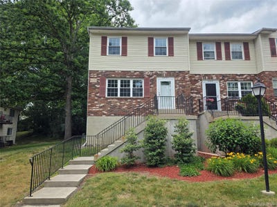 /international/us/276-temple-hill-road-new-windsor-ny-110108977908/
