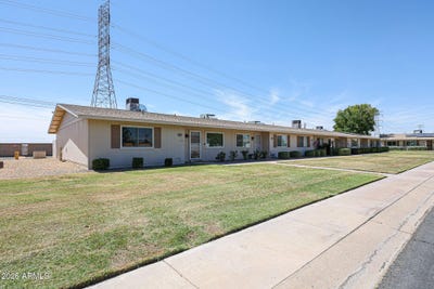 /international/us/13812-n-garden-court-drive-sun-city-az-110108536443/