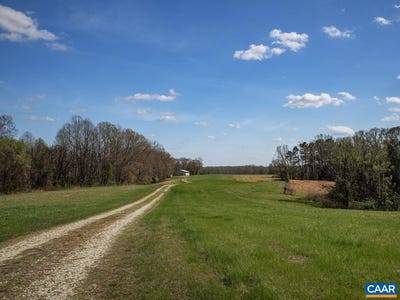/international/us/273-airsports-dr-amherst-va-110103652311/