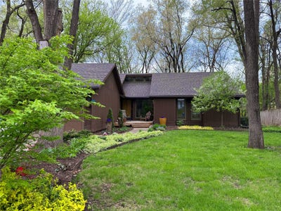 /international/us/956-55th-street-west-des-moines-ia-110099156778/