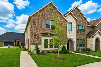 /international/us/7053-cedar-creek-drive-grand-prairie-tx-110108200682/