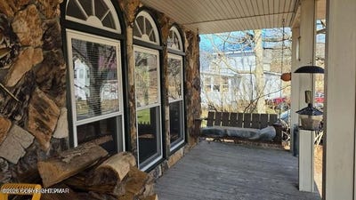 /international/us/260-centre-street-forkston-township-pa-110106148649/