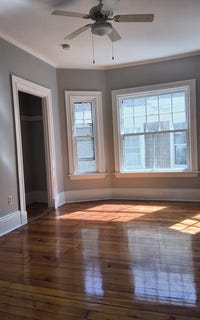 /international/us/92-campbell-st-new-bedford-ma-110107964573/