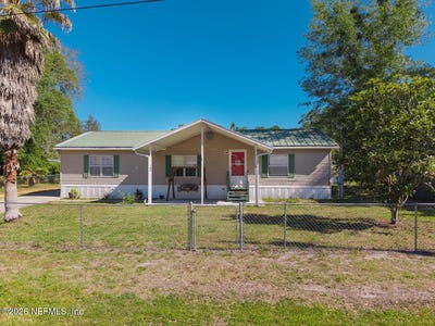 /international/us/106-wateroak-road-satsuma-fl-110107610786/