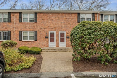 /international/us/81-e-pattagansett-road-east-lyme-ct-110107207667/