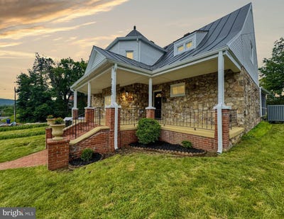 /international/us/716-villa-avenue-front-royal-va-110100214035/?lang=en