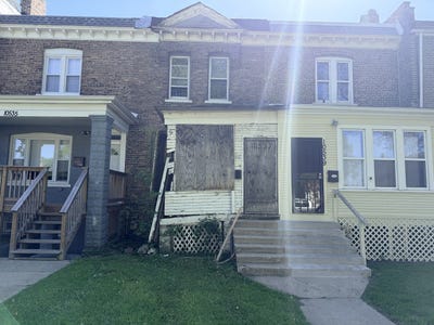 /international/us/10537-s-corliss-avenue-chicago-il-110108799402/