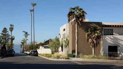 /international/us/6710-la-jolla-blvd-la-jolla-ca-110106984815/
