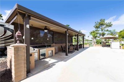 /international/us/45525-highway-79-site-494-aguanga-ca-110094492710/