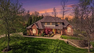 /international/us/270-sugar-maple-lane-mansfield-oh-110107570519/