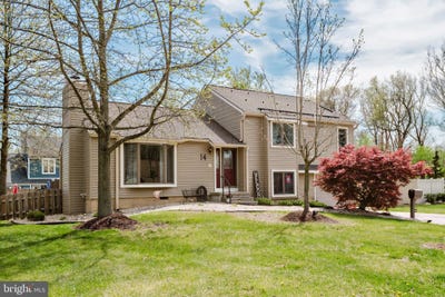 /international/us/14-snowball-court-mount-laurel-nj-110107308579/